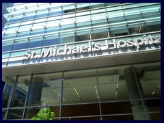 Toronto Bus Tour 105  - St Michaels Hospital